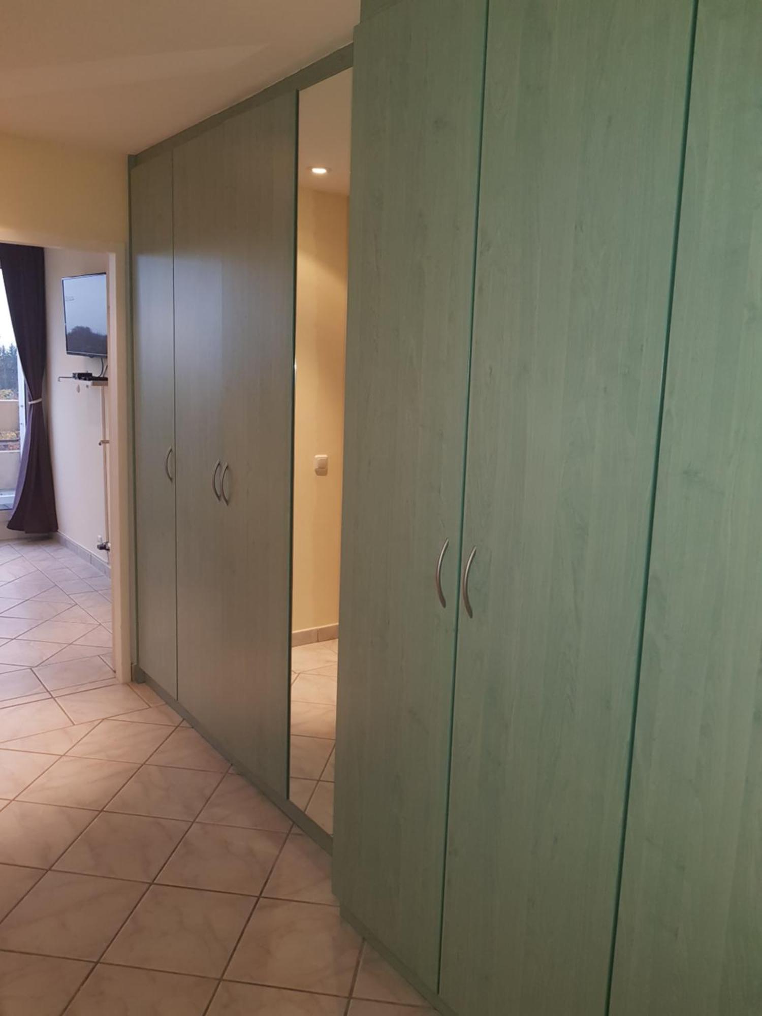 S&B Apartment วิสบาเดน ภายนอก รูปภาพ